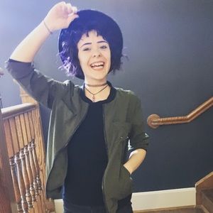 Meet your Posher, Carmen